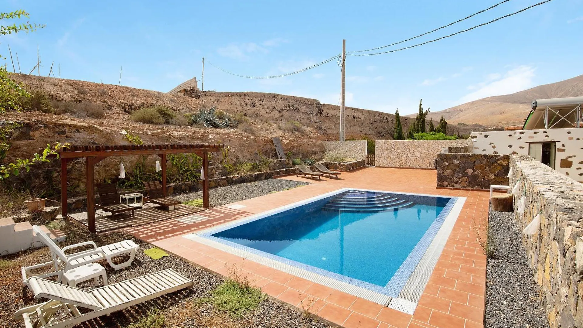 Контакты Casa Del Valle